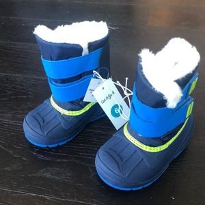 Toddler Boys Snow Boots NWT